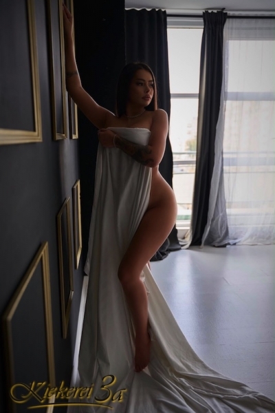 0231Celine09
